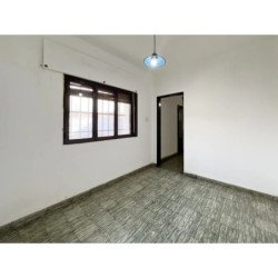 CASA 3 DORMITORIOS VENTA BARRIO COLON APTO CREDITO