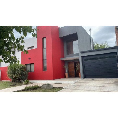 SE VENDE HERMOSA CASA EN B TEJAS DEL SUR 3