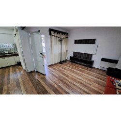 VENTA CASA 2 DORM VILLA CABRERA MAS DEPARTAMENTO