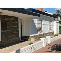 CASA EN QUEBRADA DE LAS ROSAS