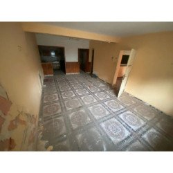 VENTA CASA 3 DORMITORIOS A REFACCIONAR LOS PLATANO