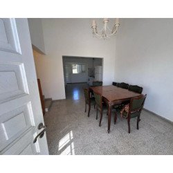 VENTA CASA DE TRES DORMITORIOS EN VILLA CARLOS PAZ