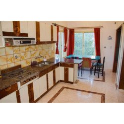 VENTA CASA MAS DEPTO CARLOS PAZ FANTASIO