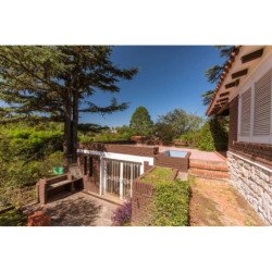 CASA EN VENTA 4 DORM VILLA DEL LAGO CON PILETA