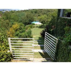 VENTA CASA + DEPARTAMENTO V. DEL LAGO CARLOS PAZ