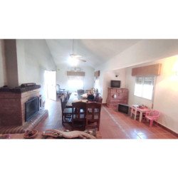 VENTA CASA 4 DORMITORIOS VILLA DEL LAGO CARLOS PAZ