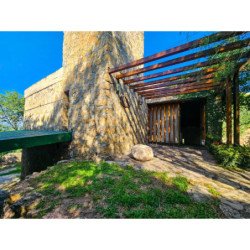 VENTA CASA CON VISTA AL LAGO CARLOS PAZ CENTRO