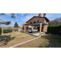 VENTA CASA 3 DORM EN SAN ANTONIO A MTS DEL RIO