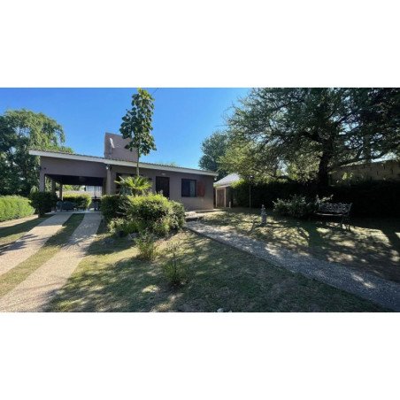 SE VENDE CASA DE 3 DORM SAN ANTONIO DE ARREDONDO