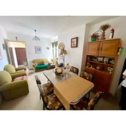 Venta dpto 2 dormitorios frente al lago