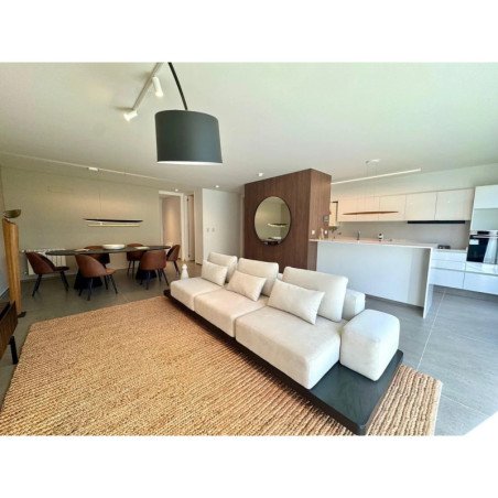 VENTA EXCLUSIVO DEPTO 2 DORM CON PATIO SAINT JORDI